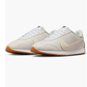 Nike Women’s Classic Runner Leather Shoe - Cream